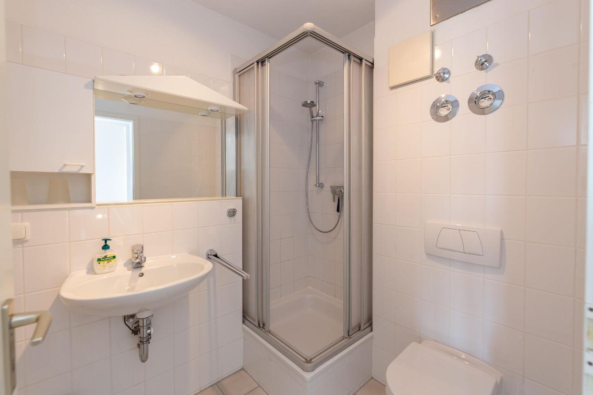 Ferienwohnung Strandgefluester Sellin  Bagian luar foto